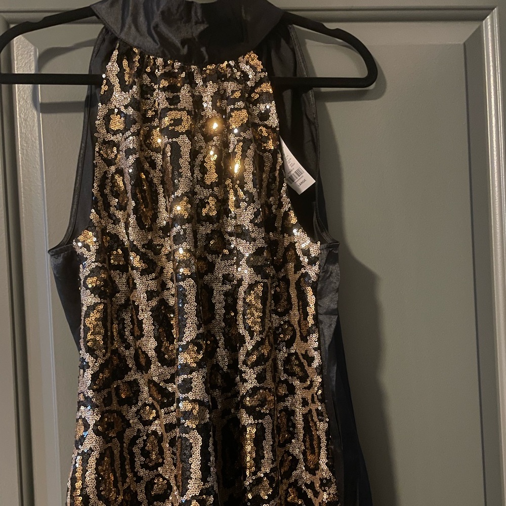 Sequence dress shirt